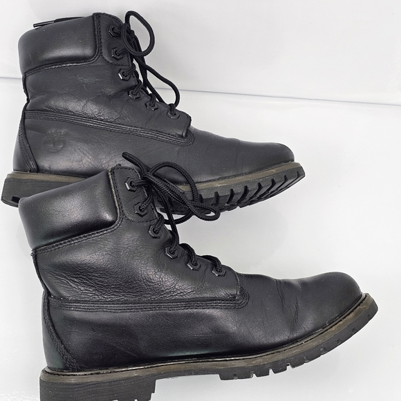 Timberland Women's 6-inch Premium Waterproof Black Leather Boot, EUC, size 8.5 - Picture 2 of 12